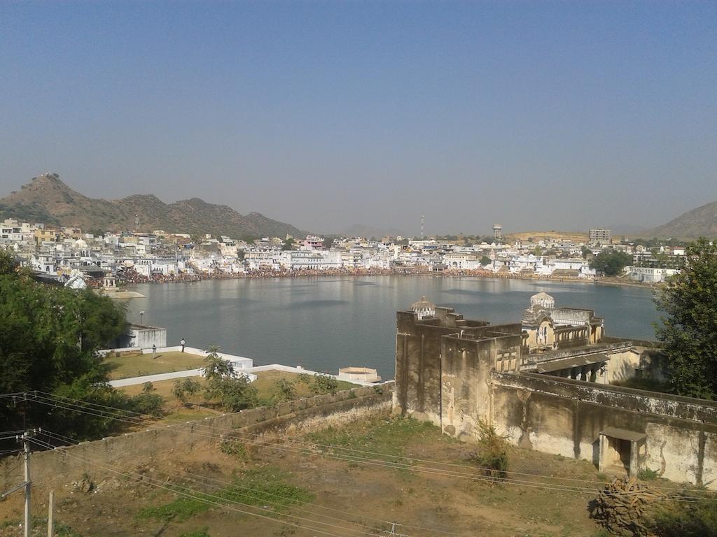 Pushkar Lake Palace Екстериор снимка