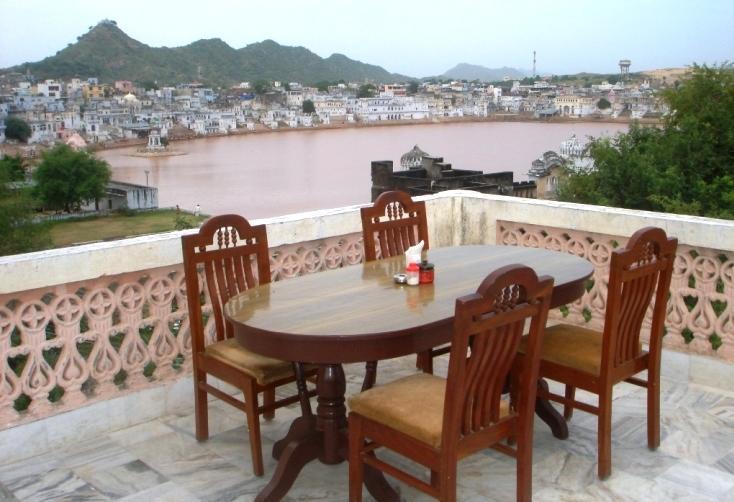 Pushkar Lake Palace Екстериор снимка